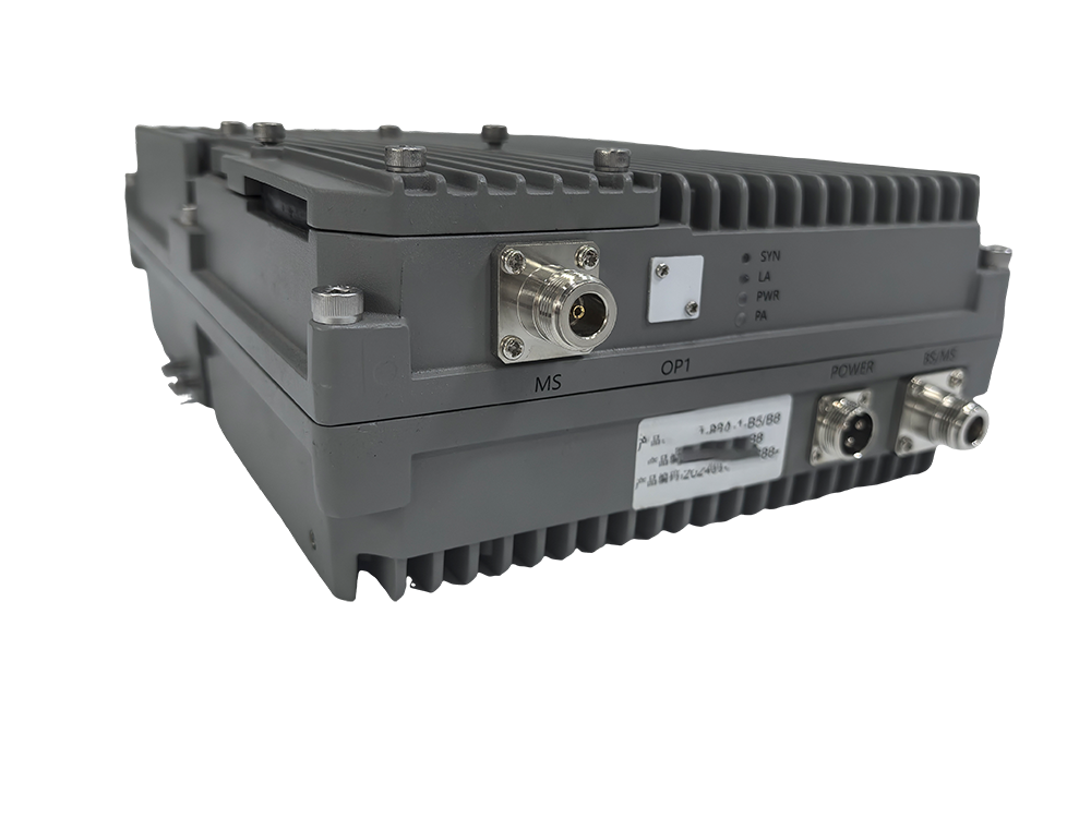  彬村山华侨农场三频手机信号接收器2000㎡